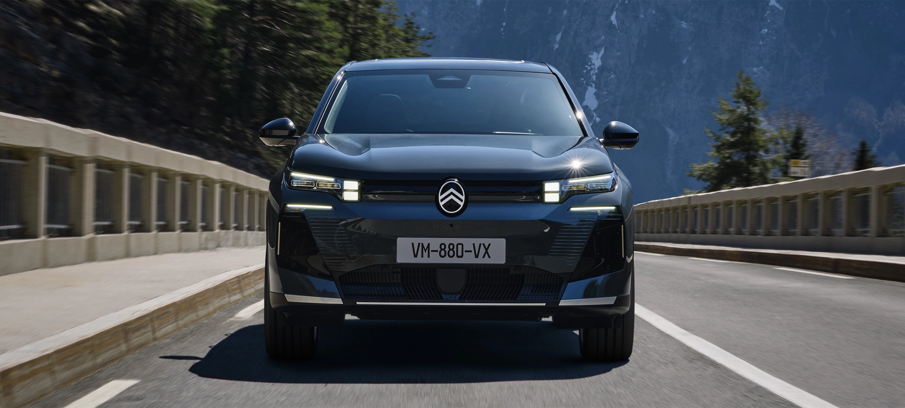 Naujasis Citroen C5 AIrcross priekis ir žibintai